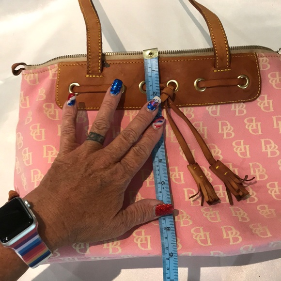 Dooney & Bourke - Picture 9 of 11